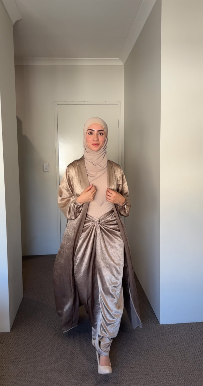 Jawahara Abaya- Champagne Gold